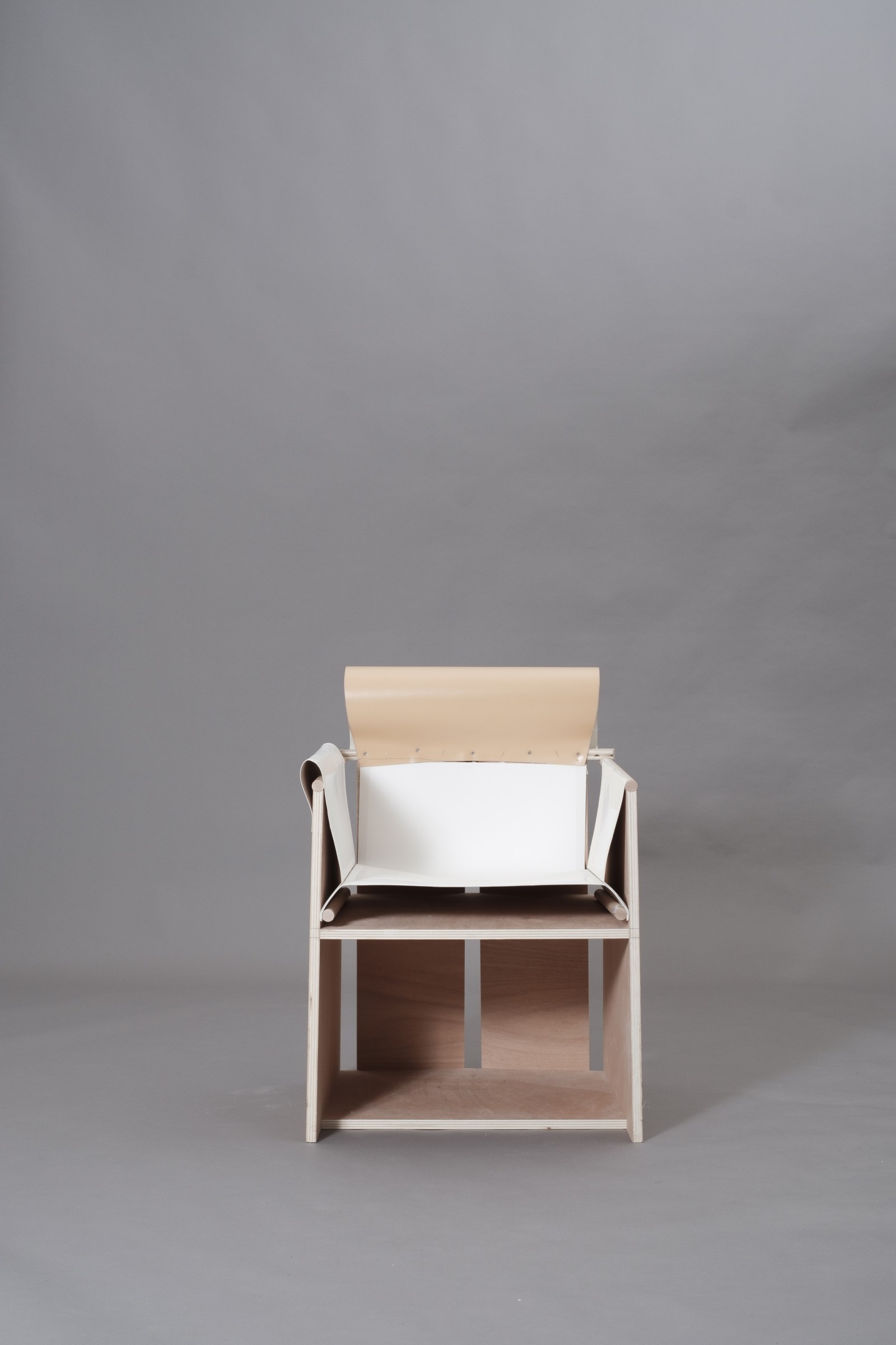 Patrick Jouin Edition, Olo Chair © C. Seuleusian