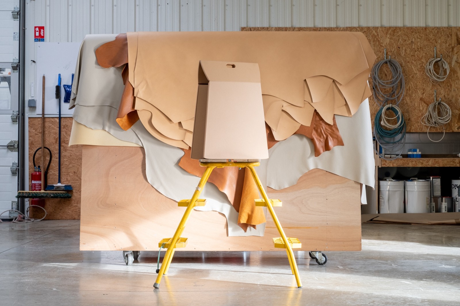 Patrick Jouin Edition, Mate Stool © C. Seuleusian