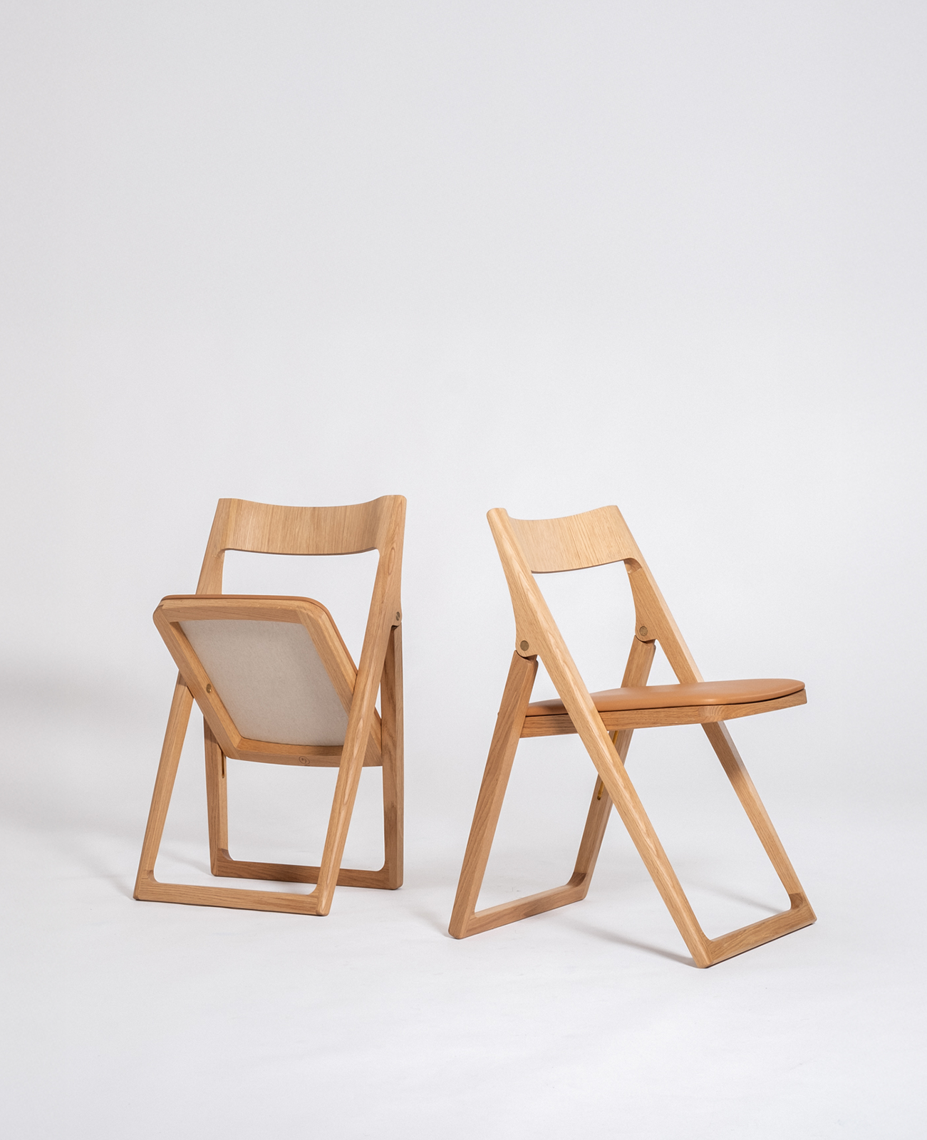 Patrick Jouin Edition, Monk Chair © C. Seuleusian