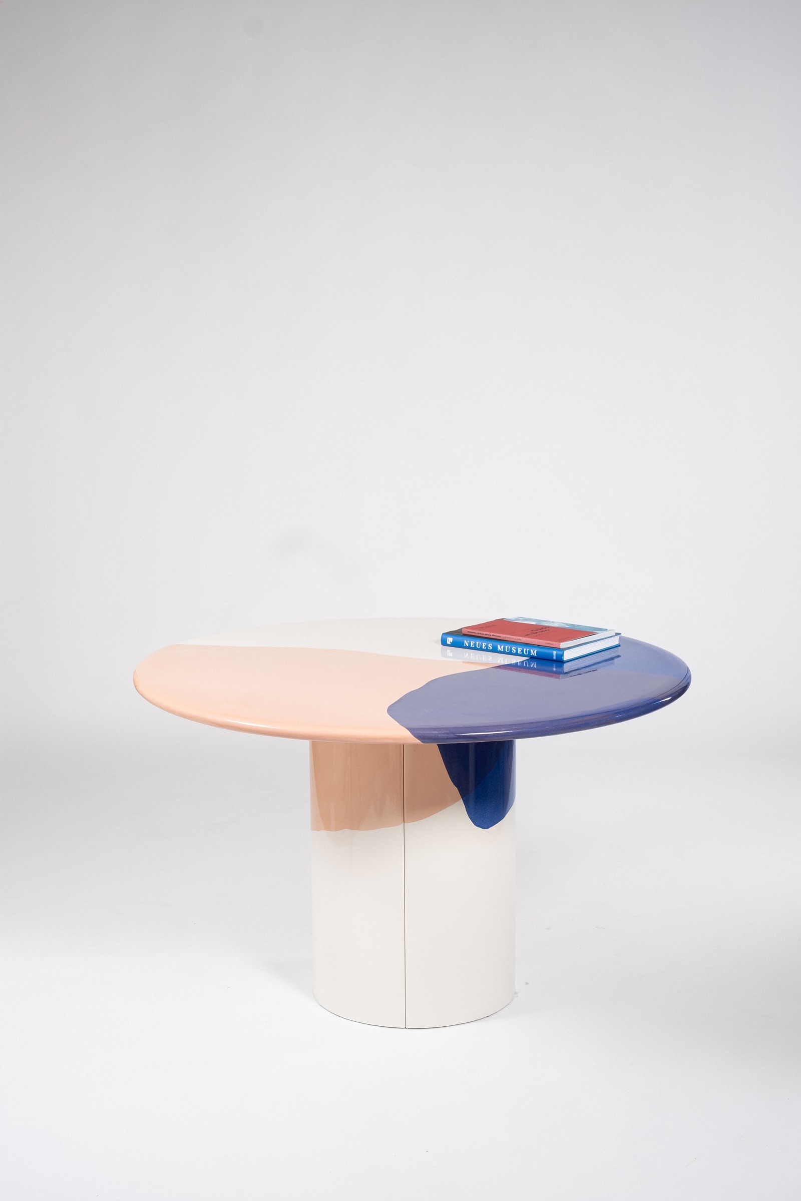 Patrick Jouin Edition, Drop Table © C. Seuleusian